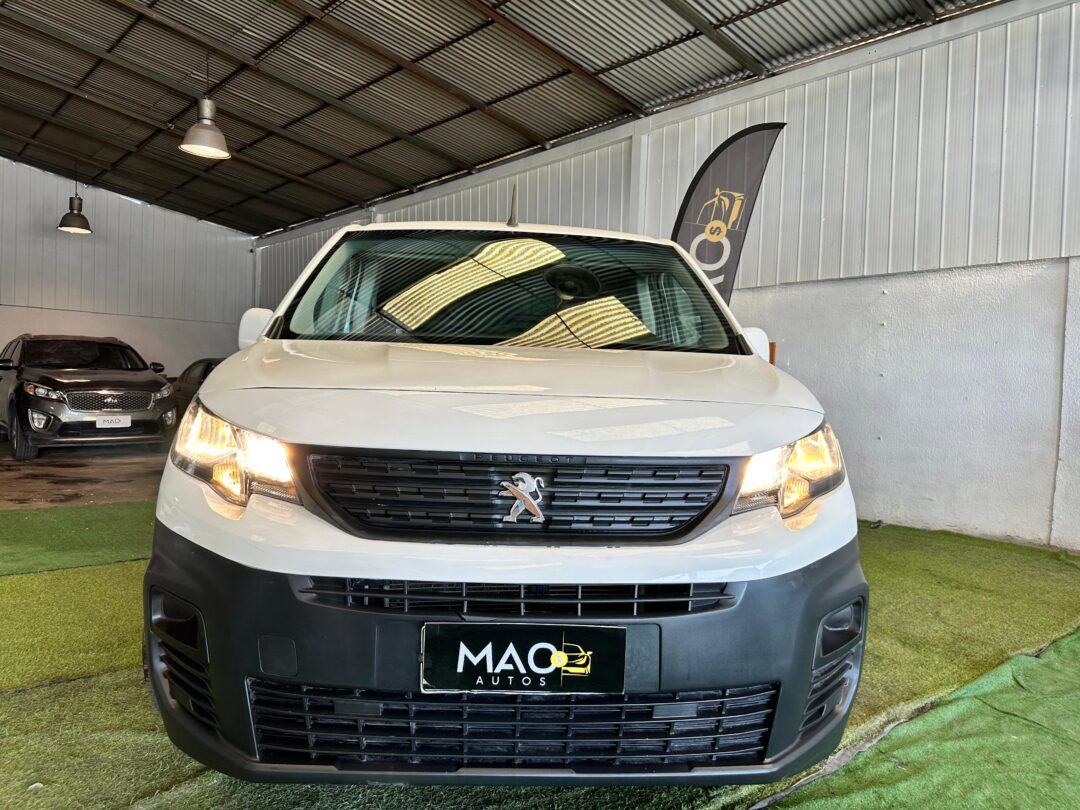 PEUGEOT PARTNER 1.6T DIESEL 2021 ÚNICA! - Imagen 3
