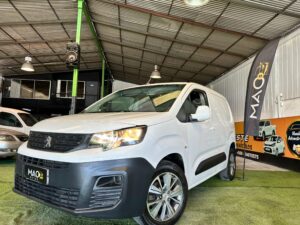 PEUGEOT PARTNER 1.6T DIESEL 2021 ÚNICA!