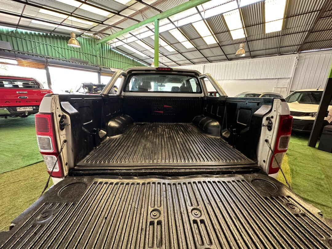 FORD RANGER 3.2L 4X4 2016 TURBO DIESEL! - Imagen 7