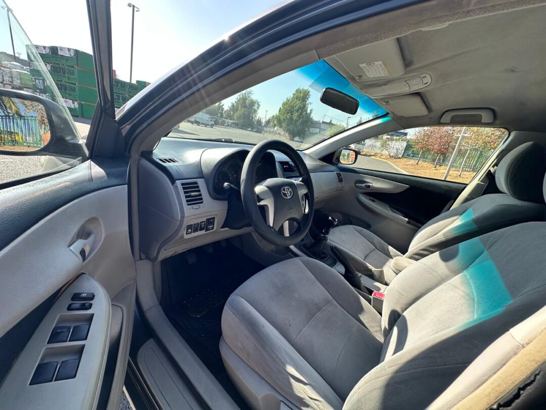 Toyota Corolla 2012 1.6L OPORTUNIDAD - Imagen 15