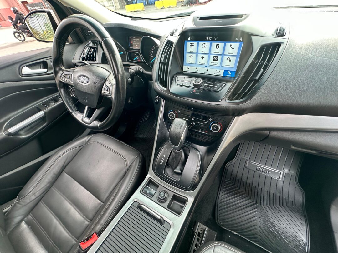 Ford Escape 2019 2.0L 4x4 TOP DE LINEA - Imagen 11