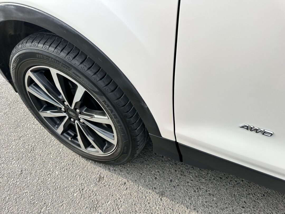 Ford Escape 2019 2.0L 4x4 TOP DE LINEA - Imagen 4