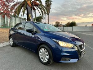 Nissan Versa 1.6L 2023 Prenda