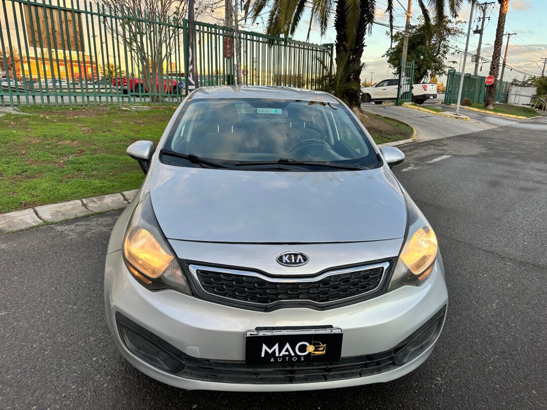 Kia Rio 4 2012 Full Equipo - Imagen 2