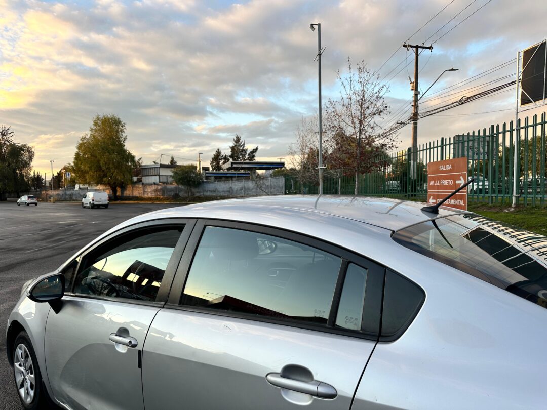 Kia Rio 4 2012 Full Equipo - Imagen 6