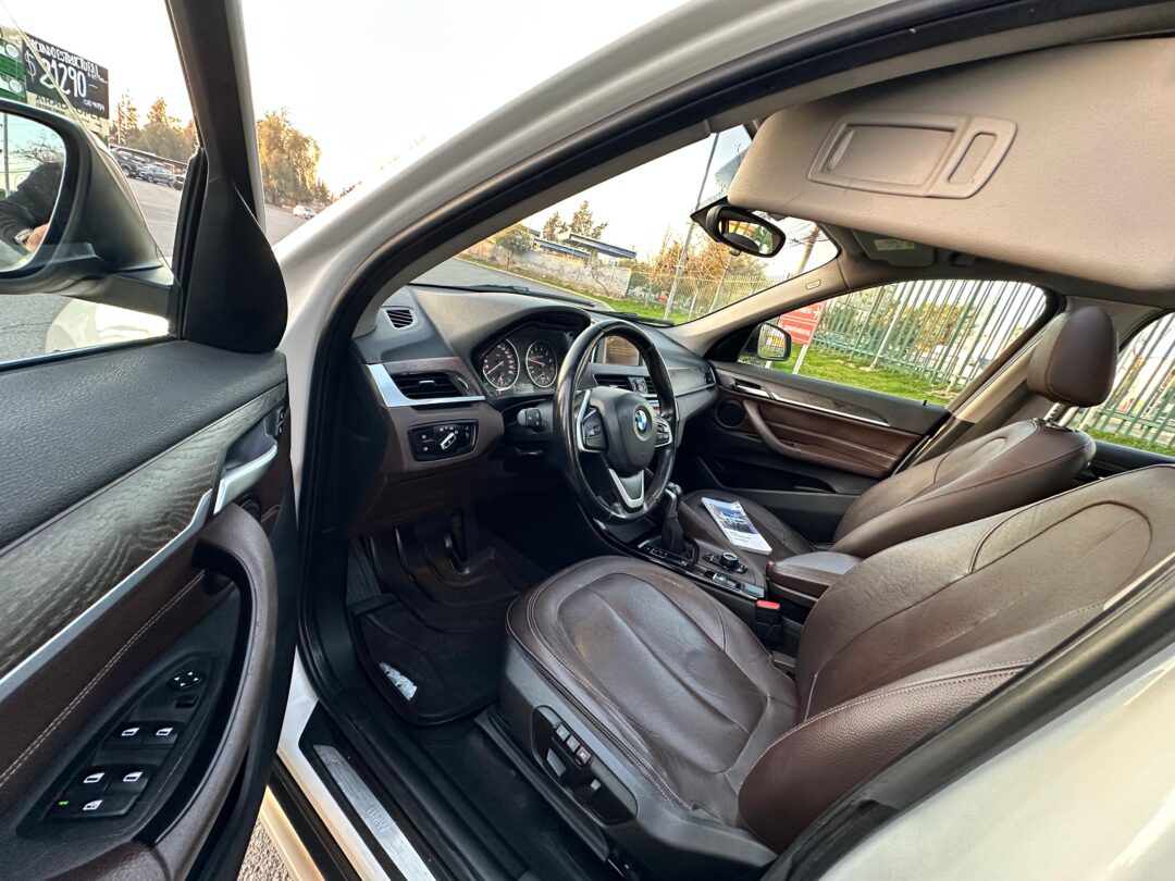Bmw x1 xline 2016 Diesel EDICION ESPECIAL - Imagen 11