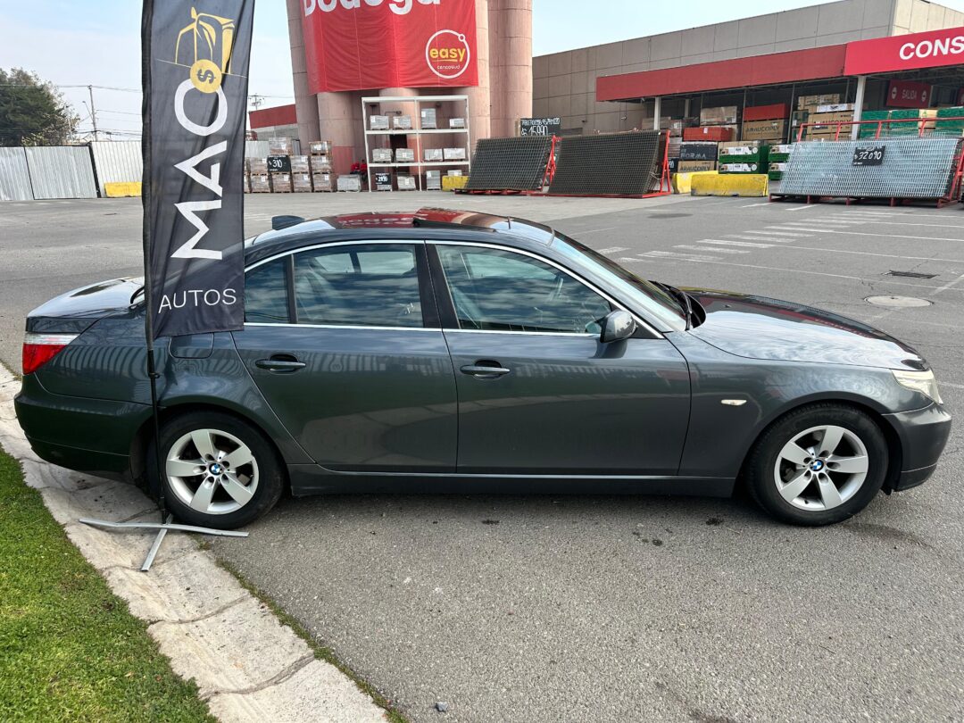 Bmw 525i 2009 SEMI NUEVO - Imagen 3