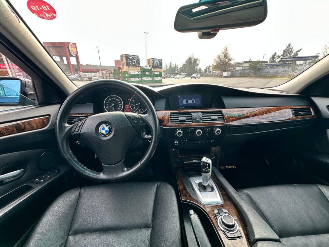 Bmw 525i 2009 SEMI NUEVO - Imagen 13
